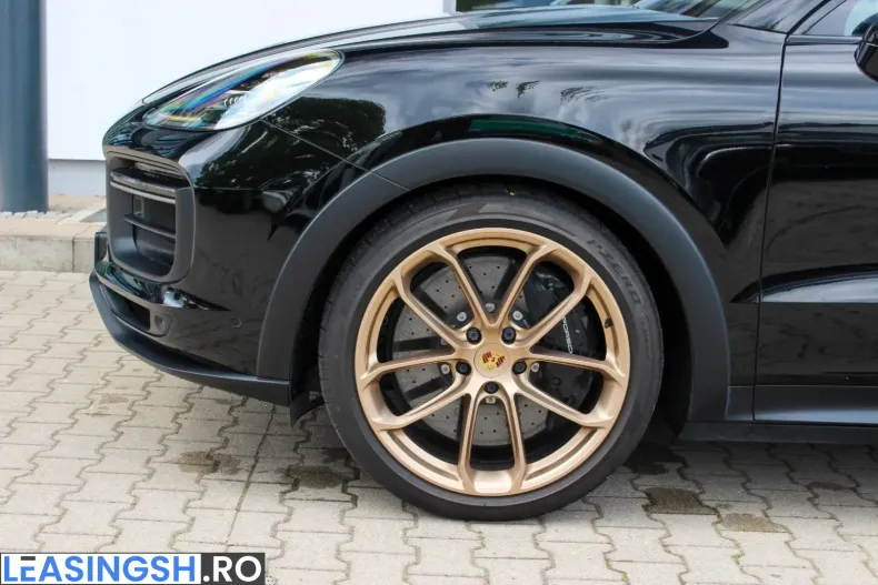 Porsche Cayenne din 2022 cu 66.980 km - oferta POR222120 - foto 33
