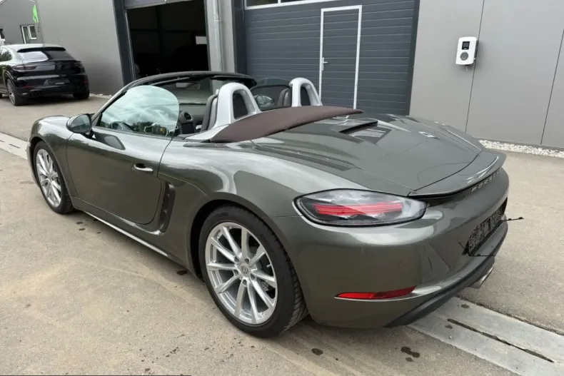Porsche Boxster din 2022 cu 29.000 km - oferta POR222126 - foto 1