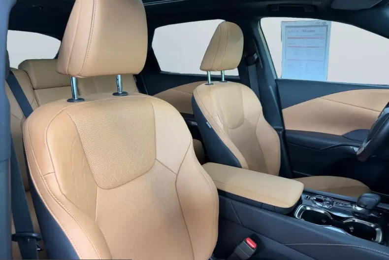 Lexus RX 450 din 2024 cu 13.815 km - oferta LEX222128 - foto 16