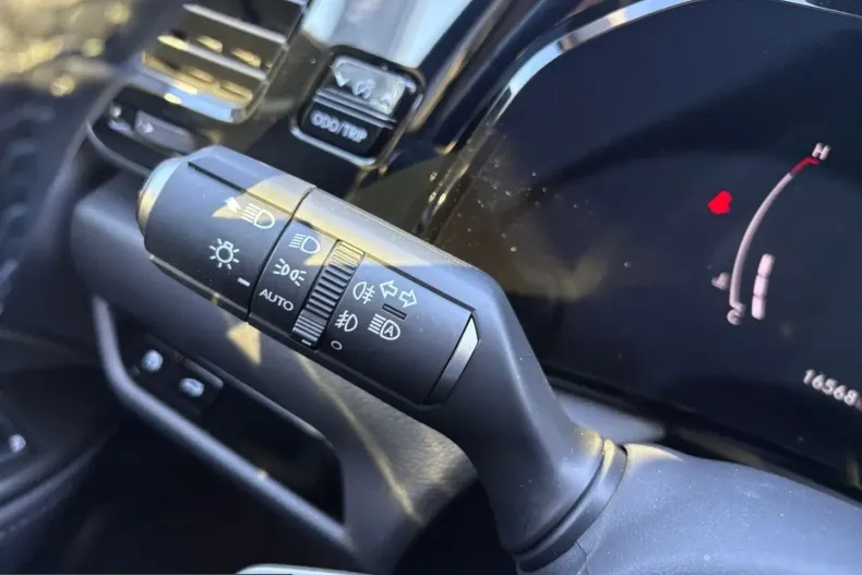 Lexus NX 350h din 2025 cu 16.568 km - oferta LEX222129 - foto 21