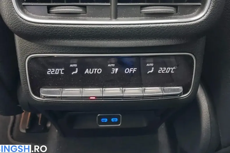 Mercedes-Benz GLE 250 (Clasa GLE) din 2024 cu 31.400 km - oferta MER222132 - foto 13