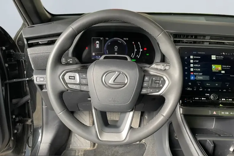 Lexus LBX din 2025 cu 13.531 km - oferta LEX222134 - foto 10