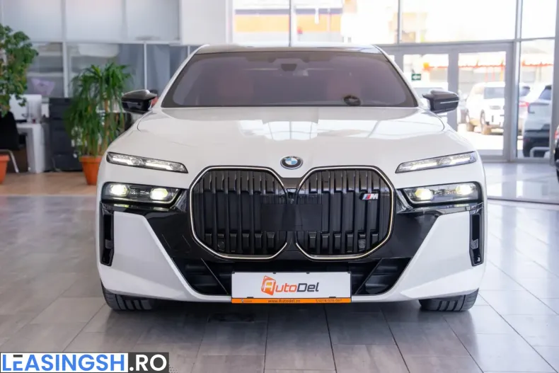 BMW M760 (Seria 7) din 2024 cu 55.000 km - oferta BMW222137 - foto 2