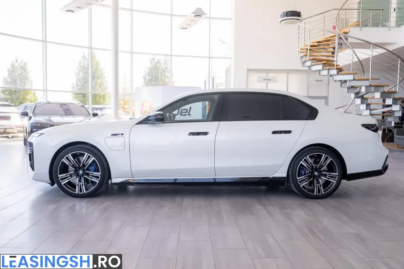 BMW M760 (Seria 7) din 2024 cu 55.000 km - oferta BMW222137 - foto 9