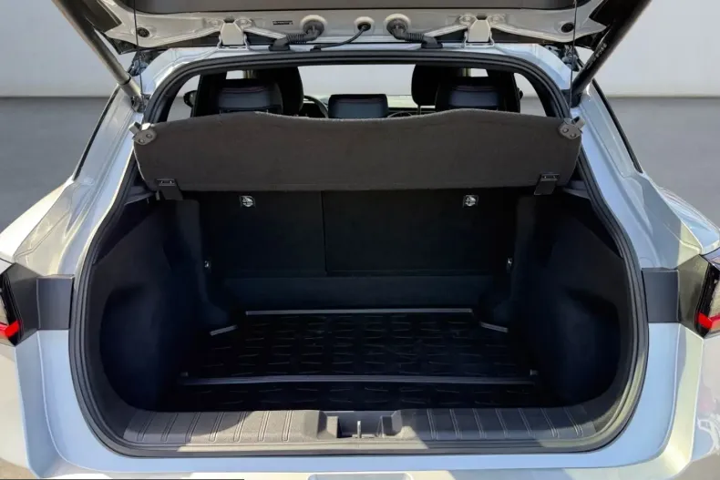 Lexus LBX din 2024 cu 12.415 km - oferta LEX222138 - foto 15
