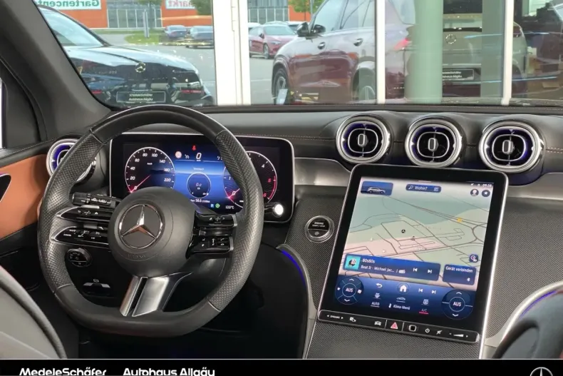 Mercedes-Benz GLC 300 (Clasa GLC) din 2023 cu 50.131 km - oferta MER222139 - foto 8