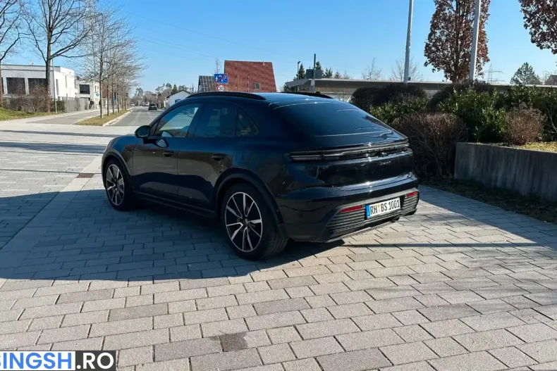 Porsche Macan din 2024 cu 5.900 km - oferta POR222144 - foto 4