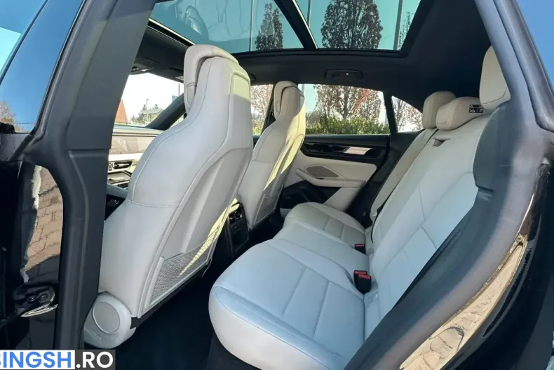 Porsche Macan din 2024 cu 5.900 km - oferta POR222144 - foto 14