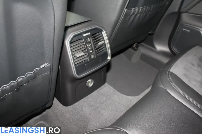 Porsche Macan din 2026 cu 25 km - oferta POR222147 - foto 12