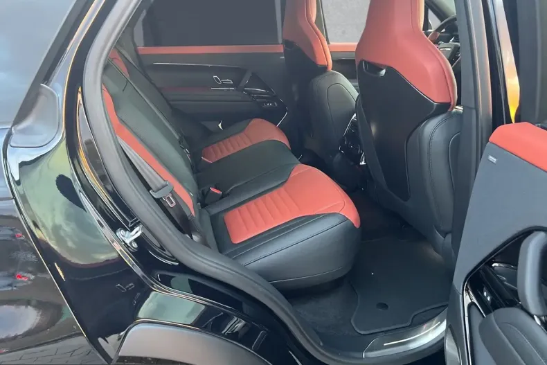 Land Rover Range Rover Sport din 2025 cu 8.900 km - oferta LAN222151 - foto 5