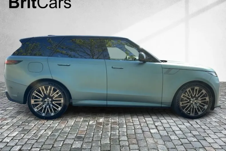 Land Rover Range Rover Sport din 2025 cu 16.712 km - oferta LAN222152 - foto 5