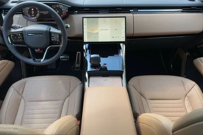 Land Rover Range Rover Sport din 2025 cu 16.712 km - oferta LAN222152 - foto 10