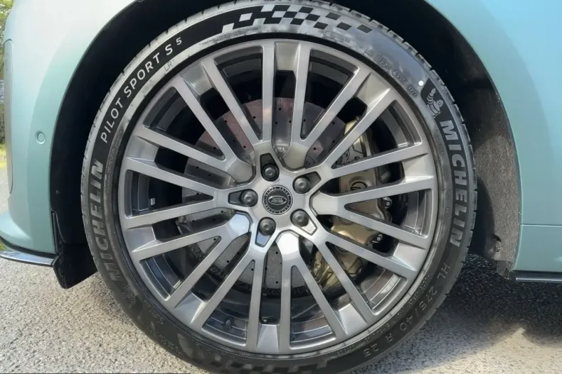 Land Rover Range Rover Sport din 2025 cu 16.712 km - oferta LAN222152 - foto 13