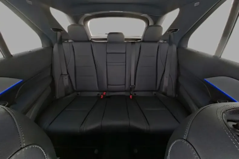 Mercedes-Benz GLE 350 (Clasa GLE) din 2025 cu 16.780 km - oferta MER222153 - foto 8