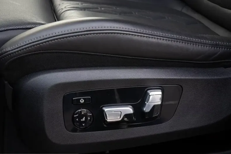 BMW X6 (Seria X) din 2024 cu 19.999 km - oferta BMW222155 - foto 21