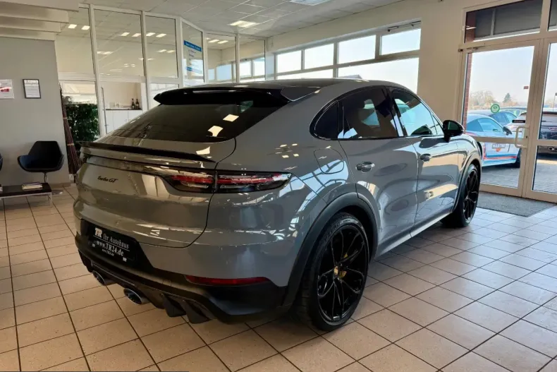 Porsche Cayenne din 2022 cu 64.911 km - oferta POR222165 - foto 5