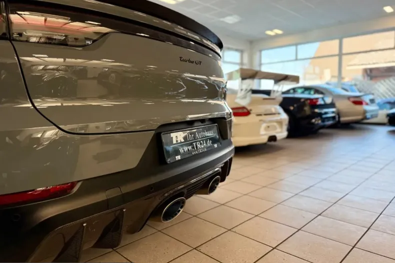 Porsche Cayenne din 2022 cu 64.911 km - oferta POR222165 - foto 6