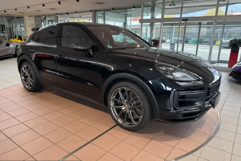 Porsche Cayenne din 2022 cu 36.314 km - oferta POR222166 - foto 2