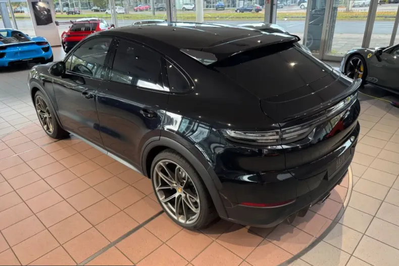 Porsche Cayenne din 2022 cu 36.314 km - oferta POR222166 - foto 8