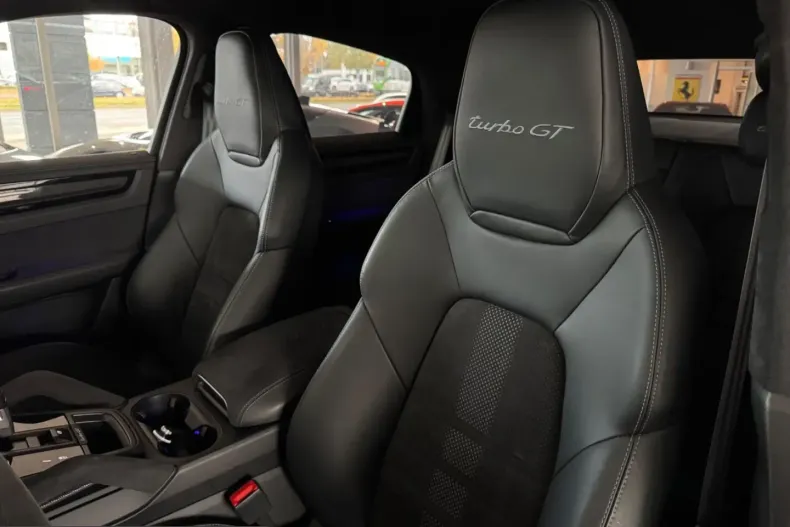 Porsche Cayenne din 2022 cu 36.314 km - oferta POR222166 - foto 21