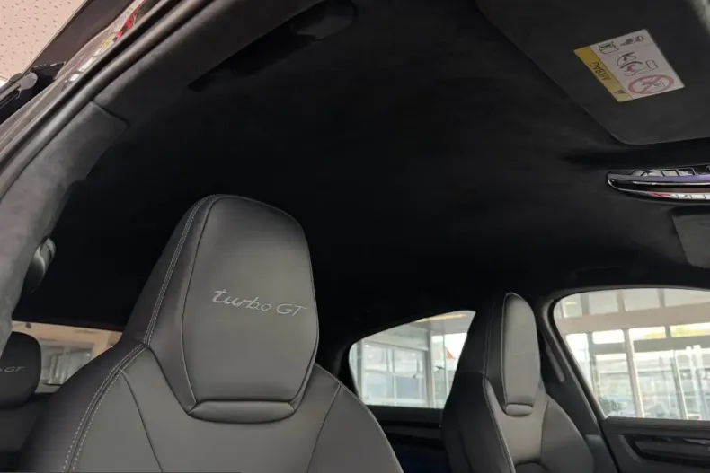 Porsche Cayenne din 2022 cu 36.314 km - oferta POR222166 - foto 27
