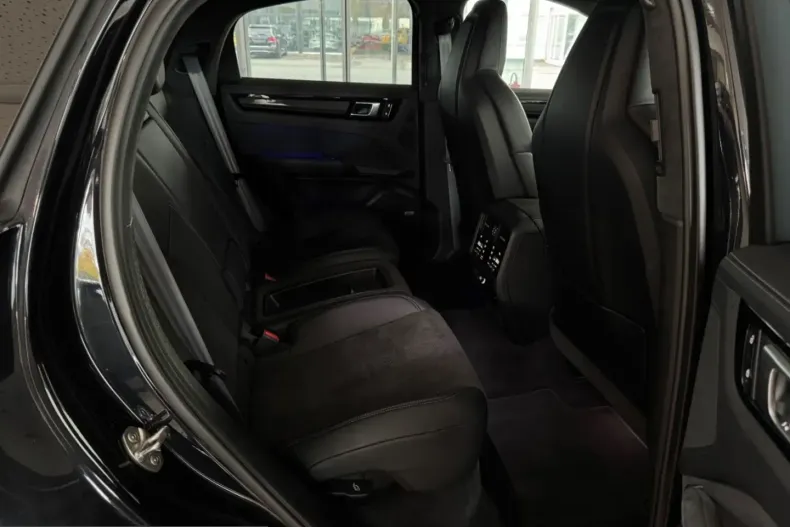 Porsche Cayenne din 2022 cu 36.314 km - oferta POR222166 - foto 32