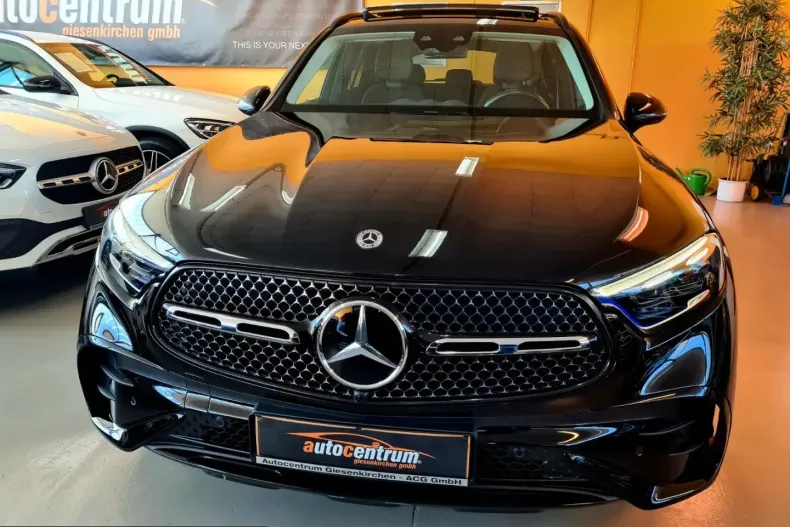 Mercedes-Benz GLC 200 (Clasa GLC) din 2023 cu 58.593 km - oferta MER222167 - foto 3