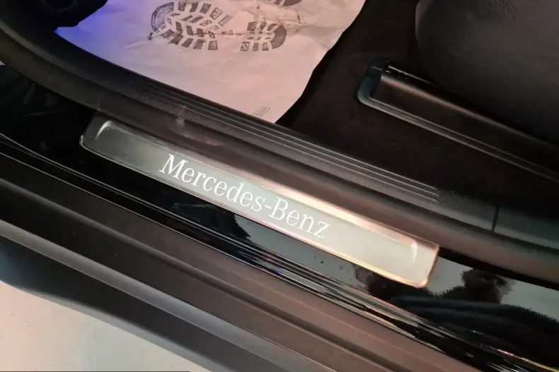 Mercedes-Benz GLC 200 (Clasa GLC) din 2023 cu 58.593 km - oferta MER222167 - foto 25