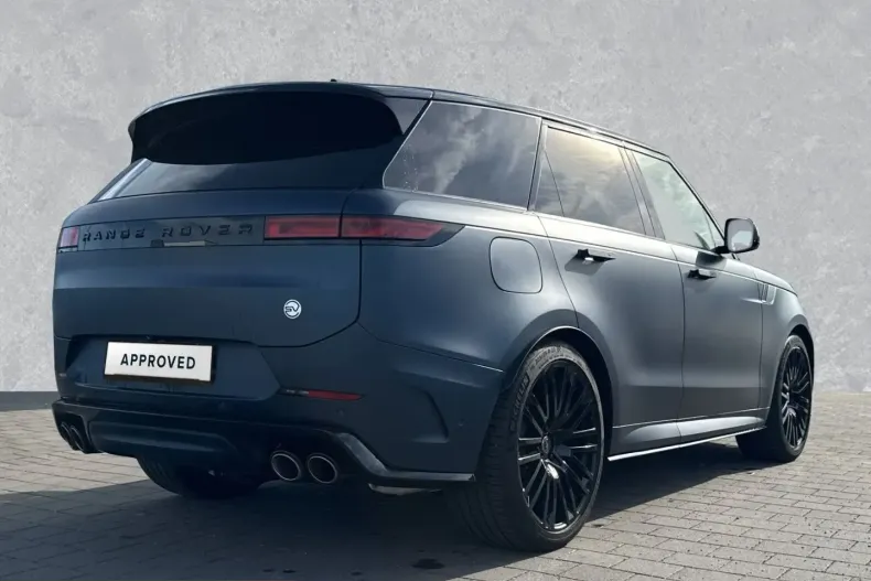 Land Rover Range Rover Sport din 2025 cu 12.822 km - oferta LAN222173 - foto 2