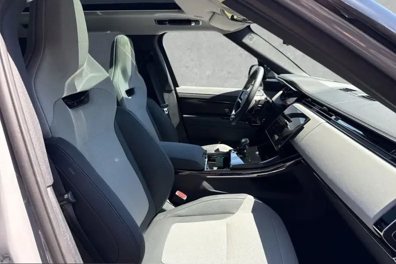 Land Rover Range Rover Sport din 2025 cu 6.999 km - oferta LAN222174 - foto 3