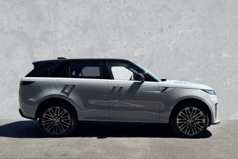 Land Rover Range Rover Sport din 2025 cu 6.999 km - oferta LAN222174 - foto 6