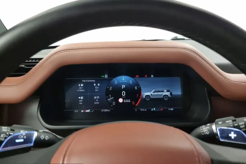 Land Rover Defender din 2025 cu 21.200 km - oferta LAN222177 - foto 13