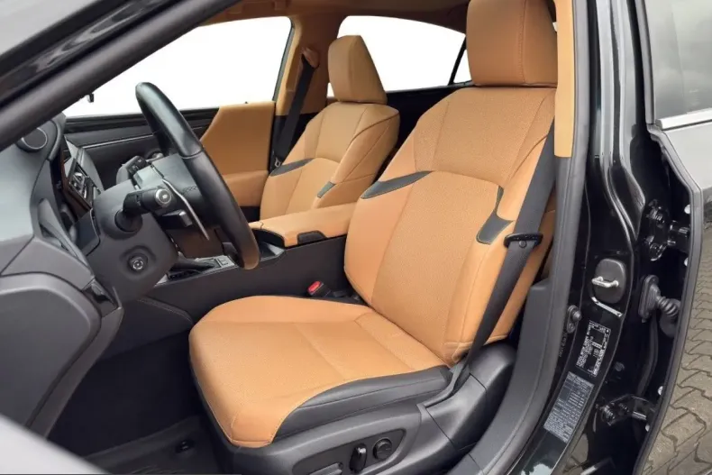 Lexus ES 300 din 2025 cu 32.088 km - oferta LEX222180 - foto 8