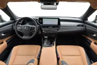 Lexus ES 300 din 2025 cu 32.088 km - oferta LEX222180 - foto 13