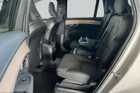 Volvo XC90 din 2025 cu 10.343 km - oferta VOL222184 - foto 12