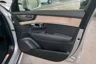 Volvo XC90 din 2025 cu 10.343 km - oferta VOL222184 - foto 24