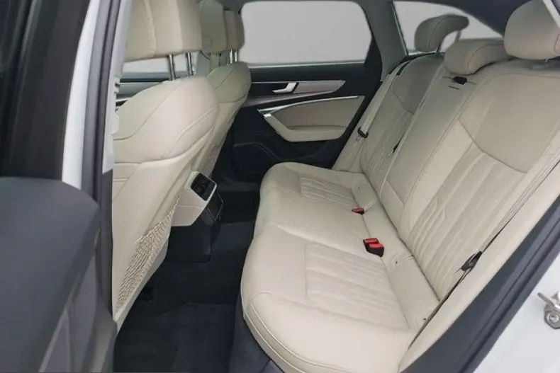 Audi A6 din 2022 cu 53.712 km - oferta AUD222195 - foto 11
