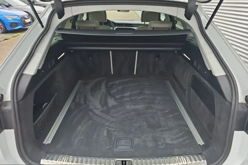 Audi A6 din 2022 cu 53.712 km - oferta AUD222195 - foto 14