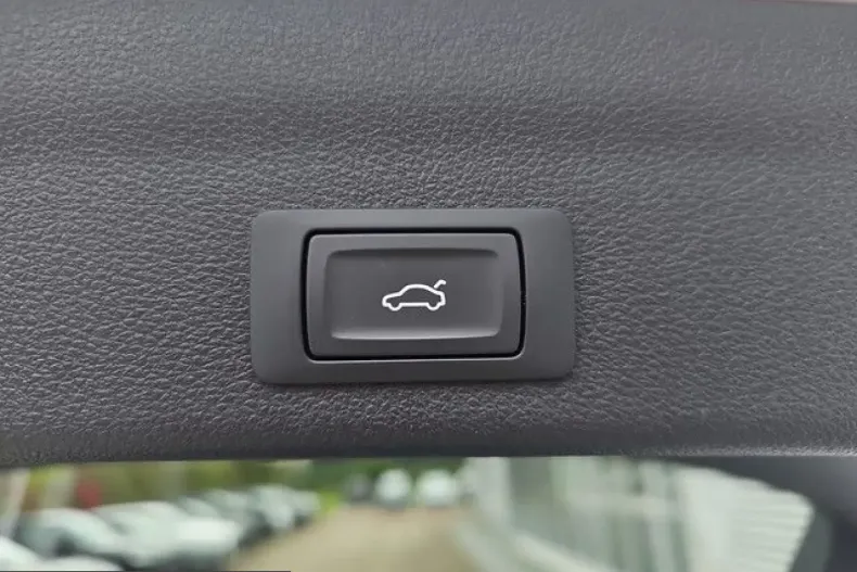 Audi A6 din 2022 cu 53.712 km - oferta AUD222195 - foto 16