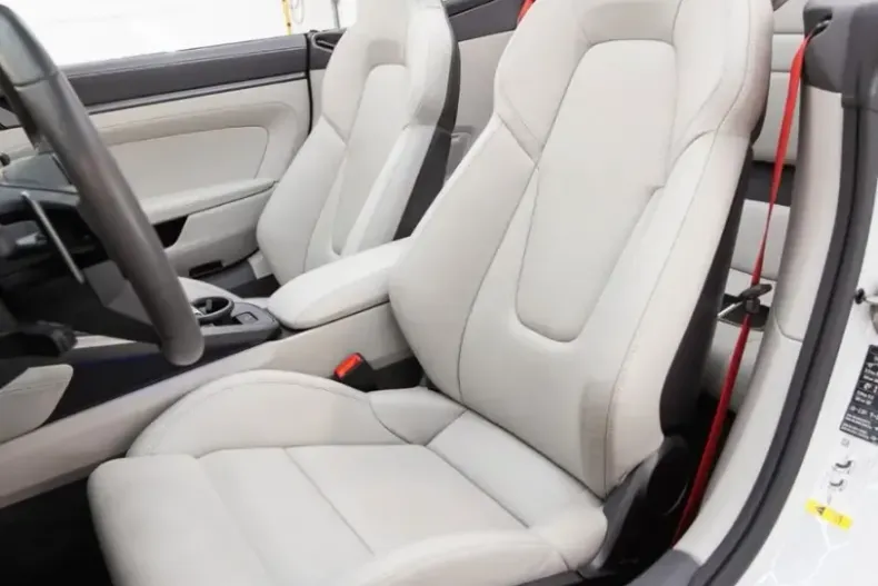 Porsche 911 din 2023 cu 10.600 km - oferta POR222199 - foto 2