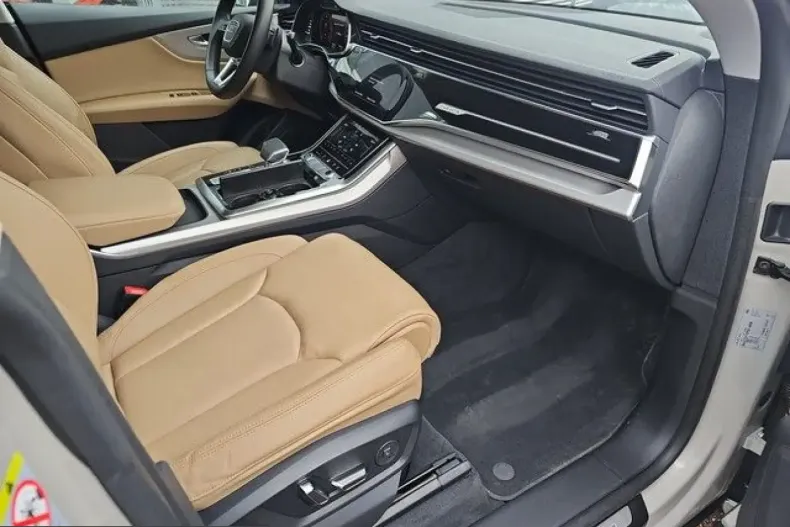 Audi Q8 din 2022 cu 49.404 km - oferta AUD222202 - foto 24