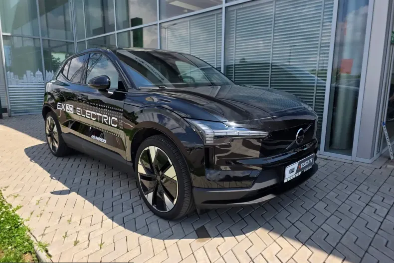 Volvo EX30 din 2025 cu 12.925 km - oferta VOL222209 - foto 3