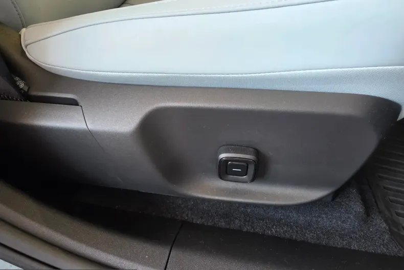 Volvo EX30 din 2025 cu 12.925 km - oferta VOL222209 - foto 35