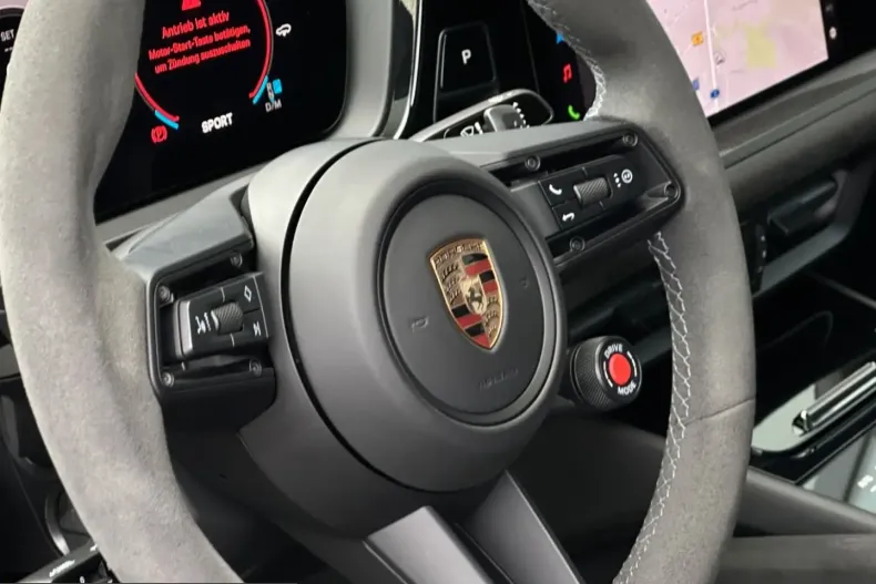 Porsche Cayenne din 2024 cu 31.250 km - oferta POR222210 - foto 12