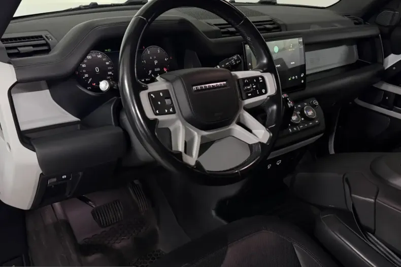 Land Rover Defender din 2022 cu 65.000 km - oferta LAN222211 - foto 14
