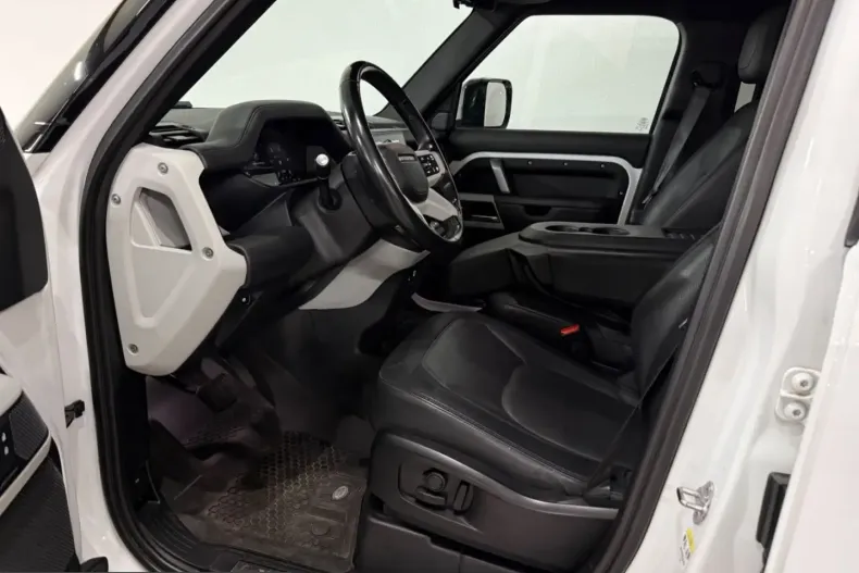 Land Rover Defender din 2022 cu 65.000 km - oferta LAN222211 - foto 21
