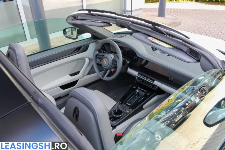 Porsche 992 din 2025 cu 4.650 km - oferta POR222215 - foto 31