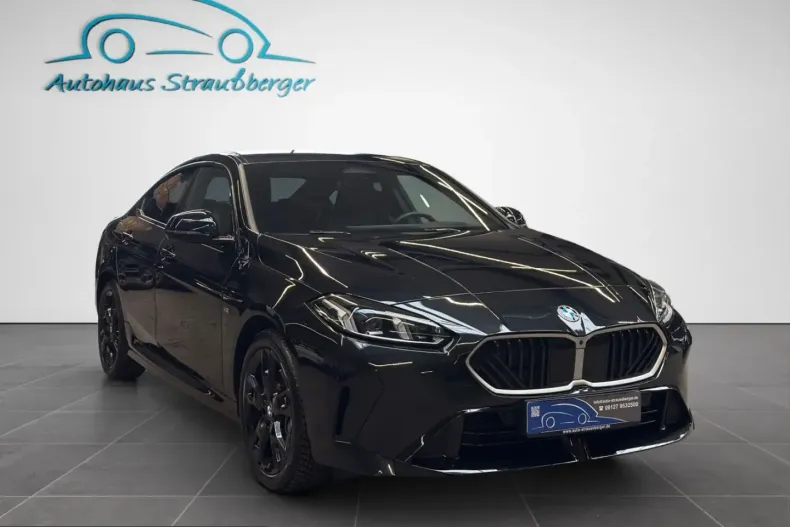 BMW 220i (Seria 2) din 2025 cu 25.900 km - oferta BMW222219 - foto 1