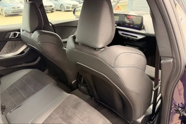 BMW 220i (Seria 2) din 2025 cu 21.571 km - oferta BMW222220 - foto 20