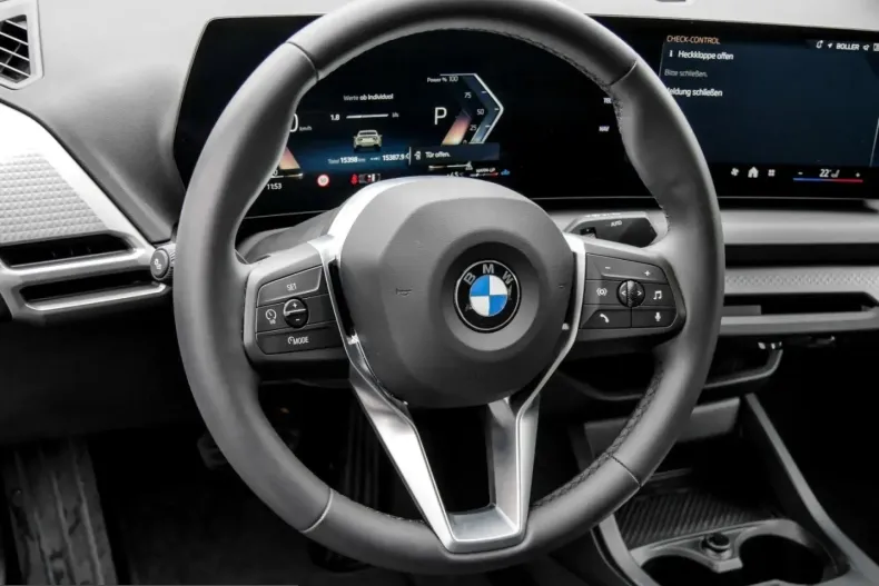 BMW 220d (Seria 2) din 2025 cu 15.395 km - oferta BMW222222 - foto 9